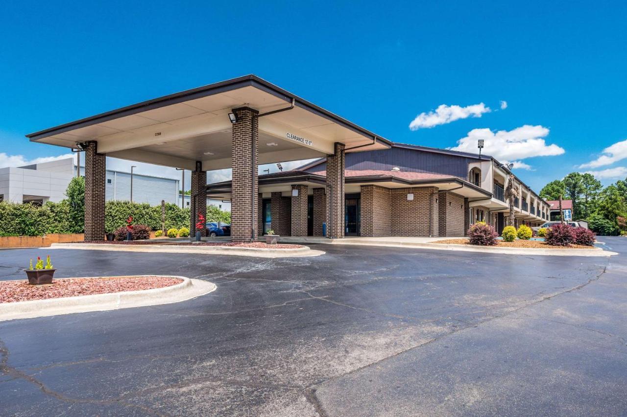 Econo Lodge Inn&Suites Huntsville Extérieur photo