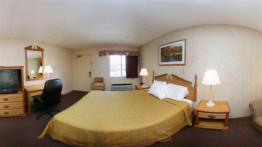 Econo Lodge Inn&Suites Huntsville Extérieur photo